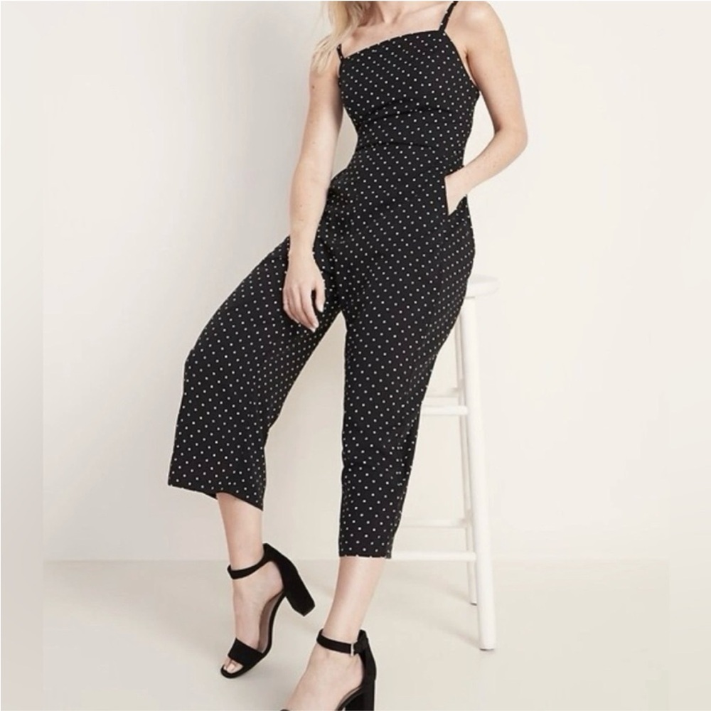 Old Navy Black Polka Dot Cropped Strap Jumpsuit - Picture 2 of 10